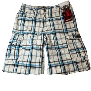 UNIONBAY Men's Plaid Cargo Shorts in White and Blue